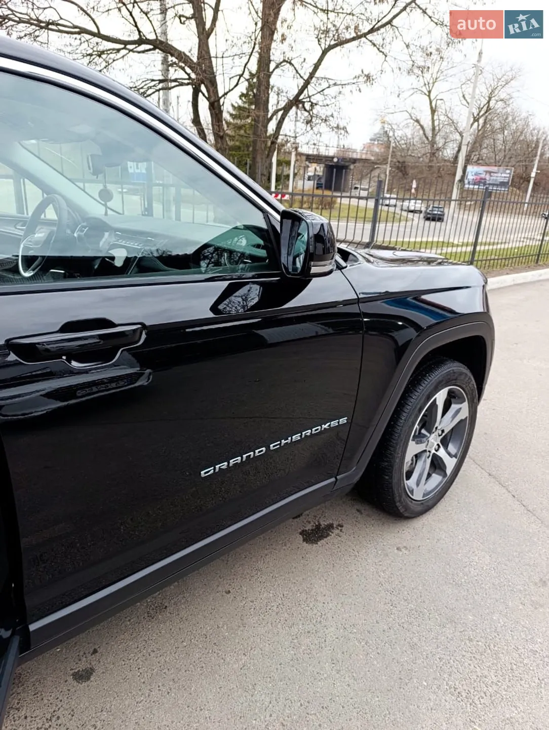 2023 Jeep Grand Cherokee - мініатюра 39