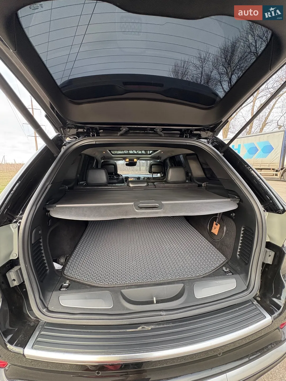 2018 Jeep Grand Cherokee - мініатюра 30