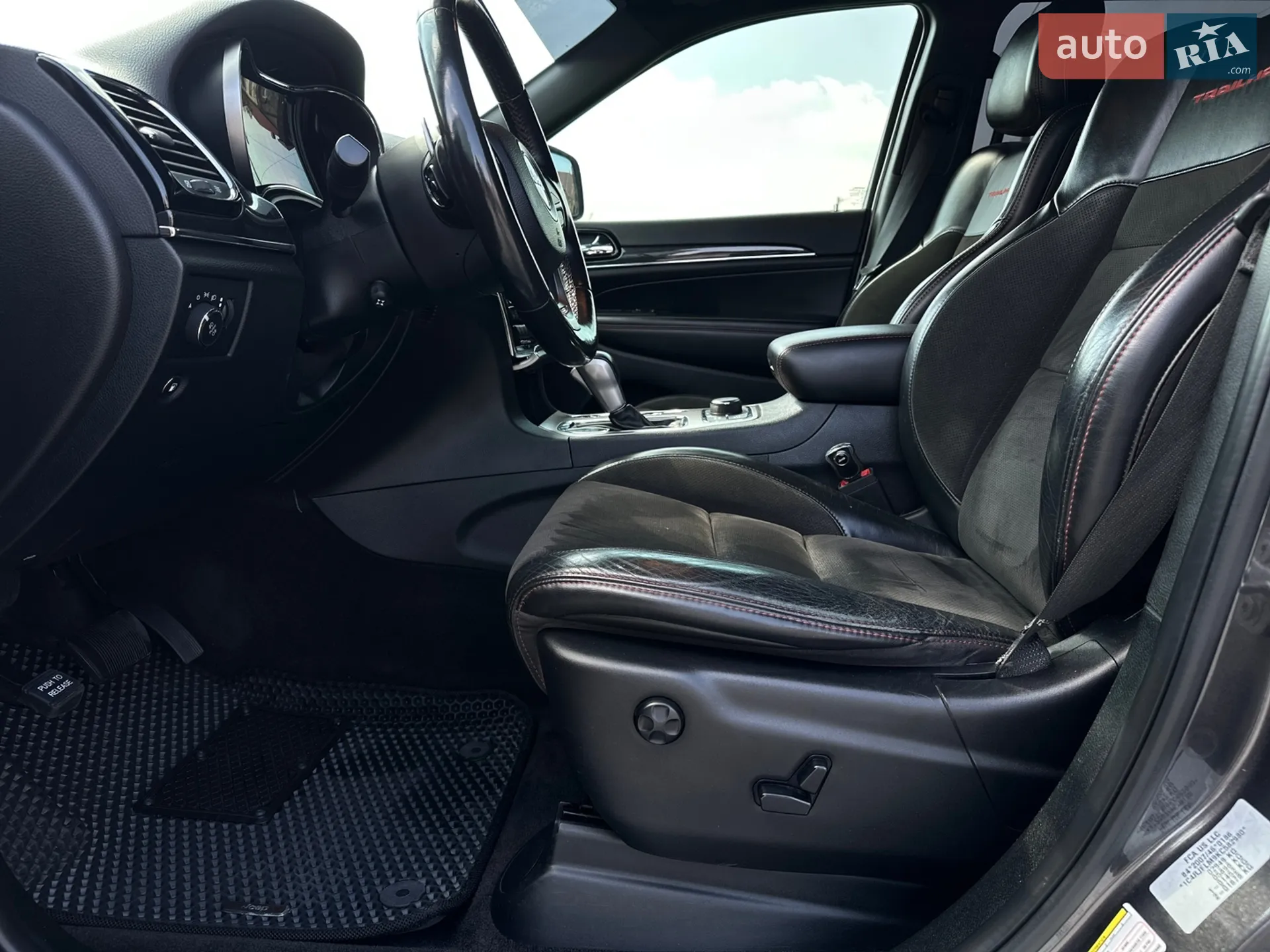 2018 Jeep Grand Cherokee - мініатюра 12