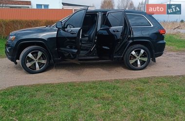Внедорожник / Кроссовер Jeep Grand Cherokee 2015 в Киеве