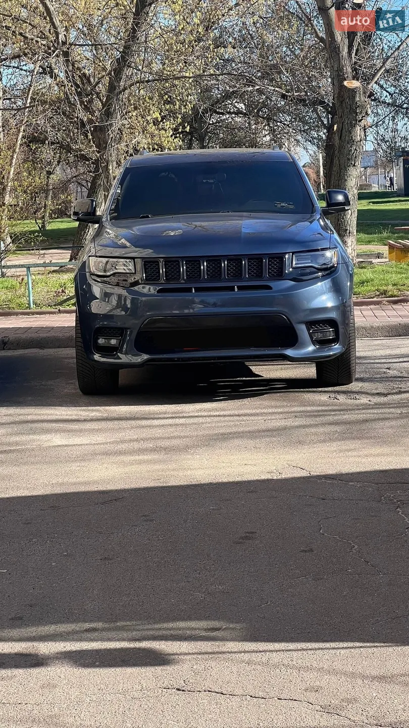 Jeep Grand Cherokee 2019 VIN 1C4RJFBG8KC773429 фото оголошення 5 з 23