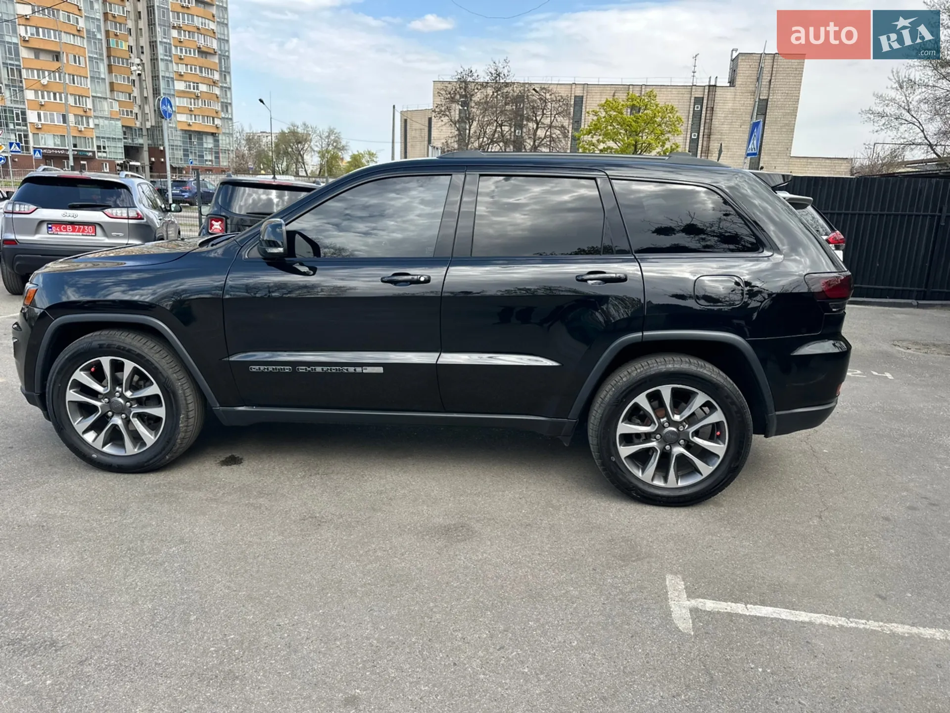 2020 Jeep Grand Cherokee - мініатюра 14