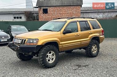 Позашляховик / Кросовер Jeep Grand Cherokee 2000 в Мукачевому