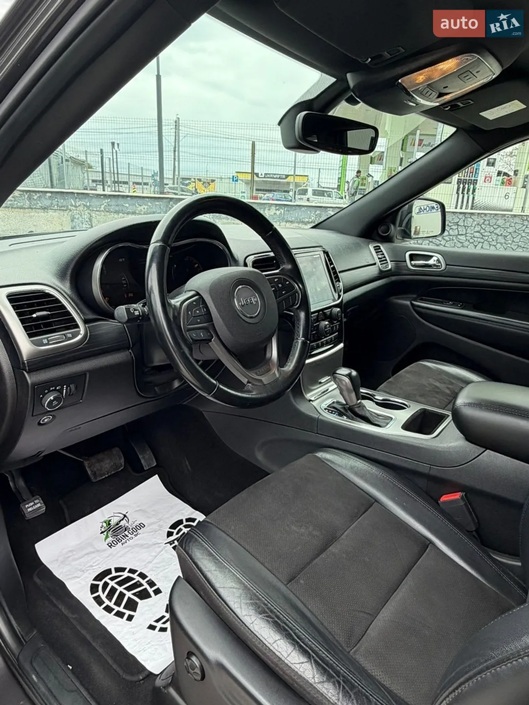 2019 Jeep Grand Cherokee - мініатюра 28