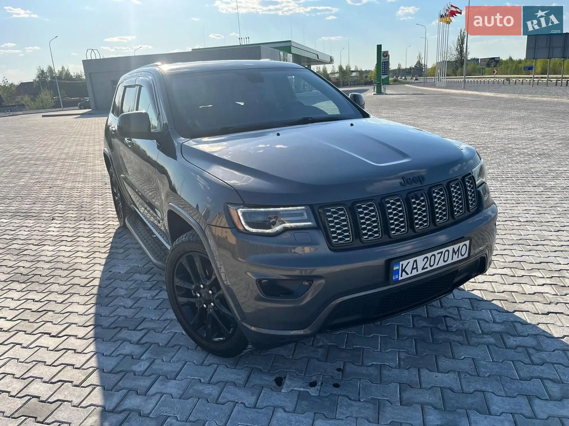 2019 Jeep Grand Cherokee - мініатюра 3