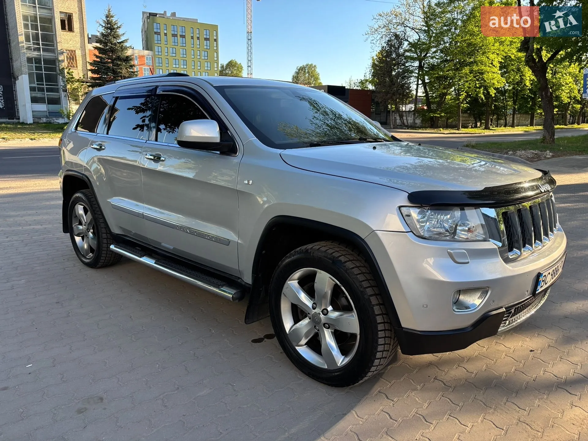 2011 Jeep Grand Cherokee - мініатюра 3