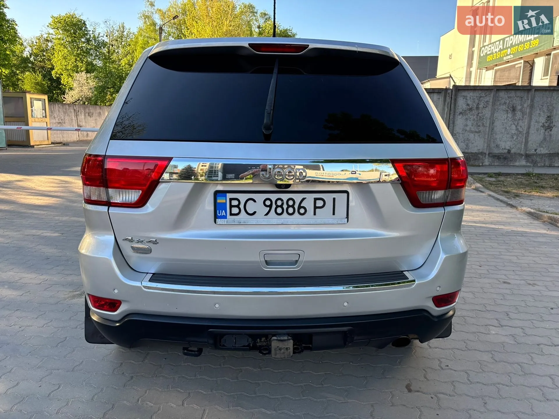 2011 Jeep Grand Cherokee - мініатюра 18
