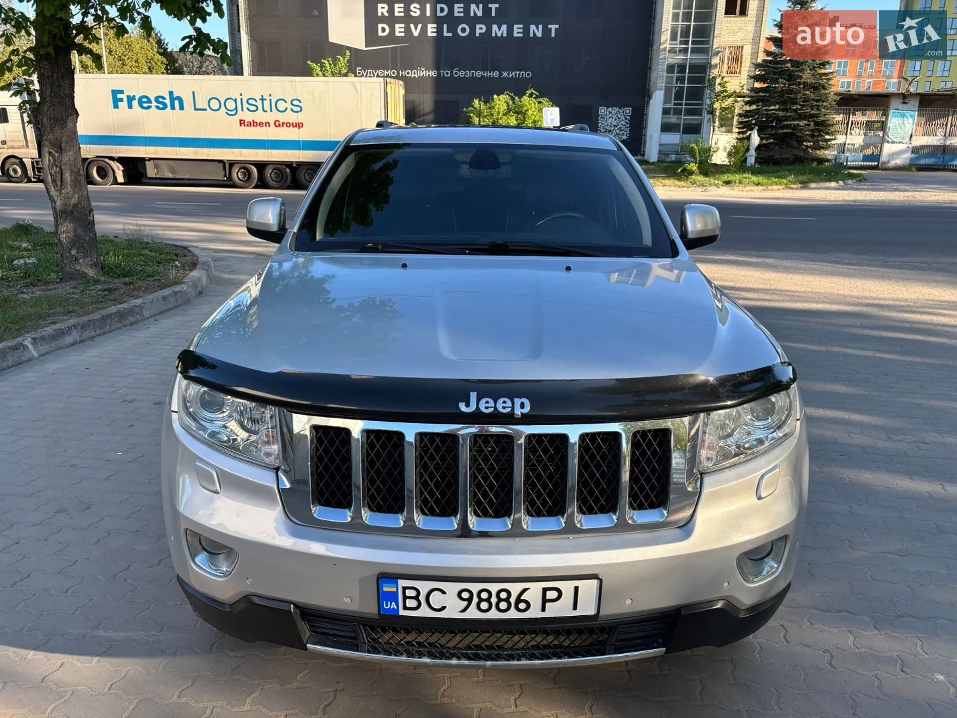 2011 Jeep Grand Cherokee - мініатюра 23