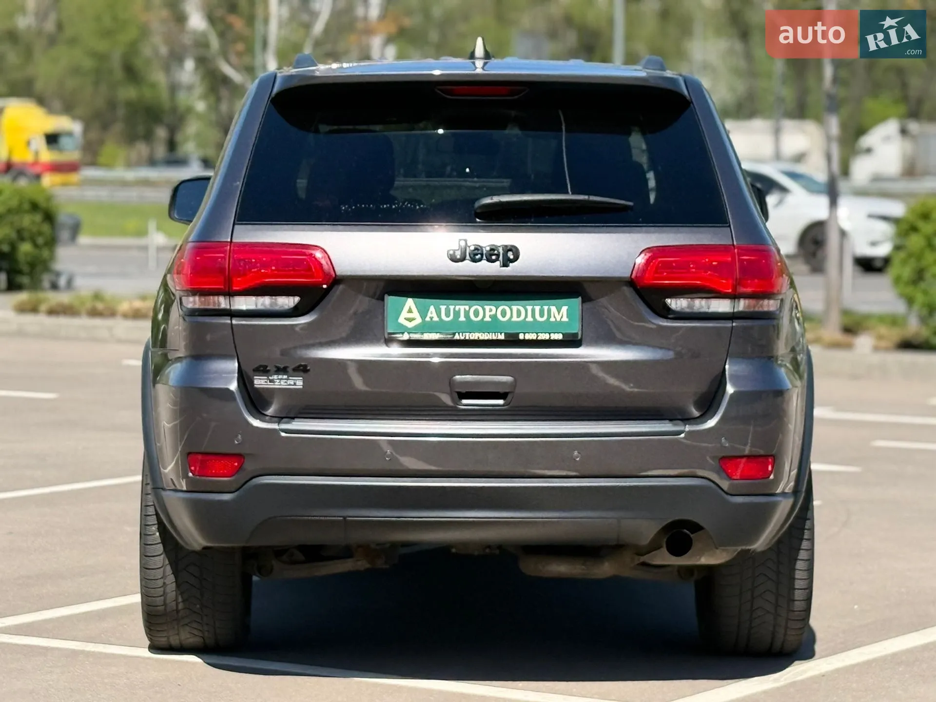2019 Jeep Grand Cherokee - мініатюра 15
