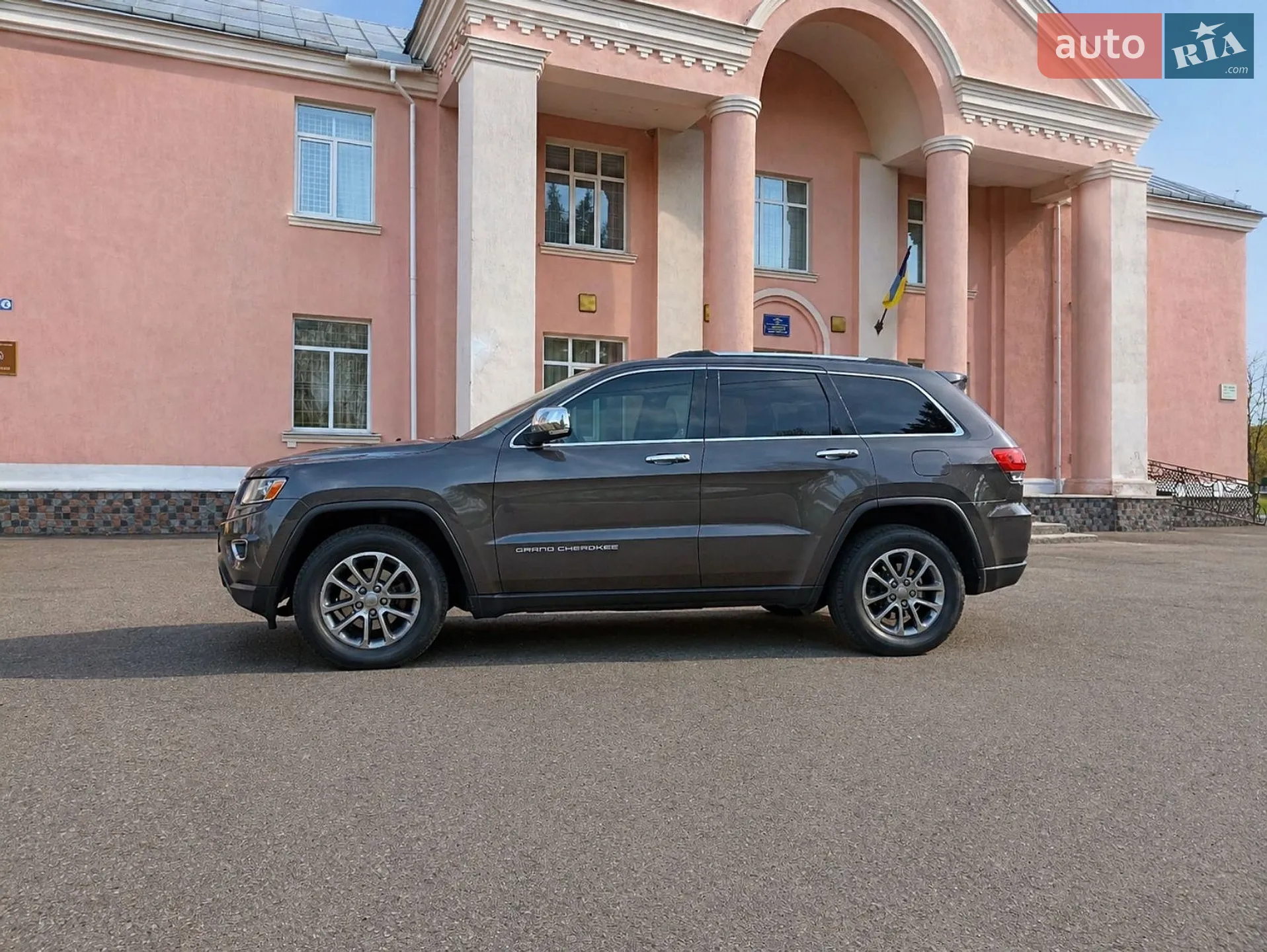 2015 Jeep Grand Cherokee - фото 1