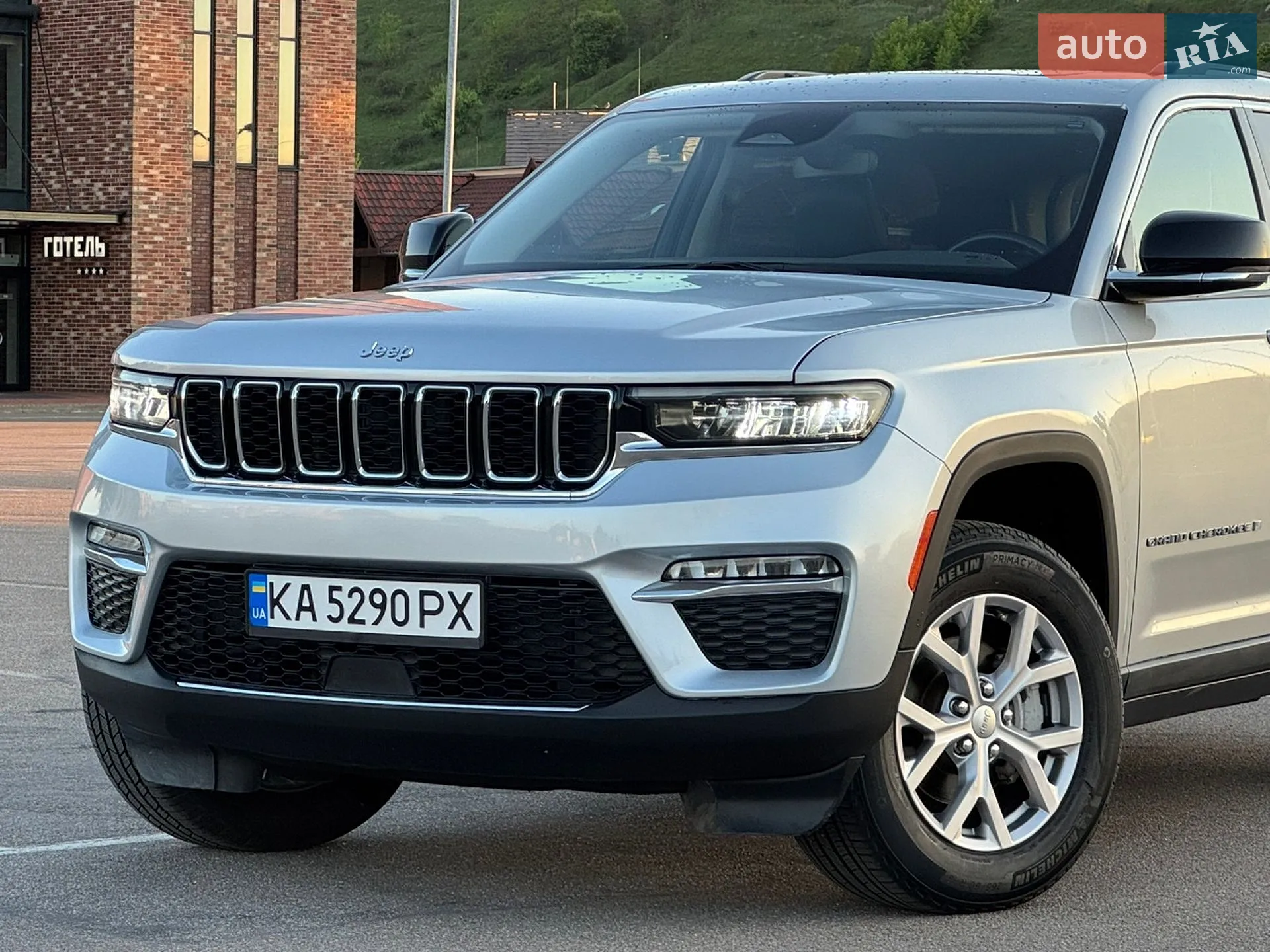 2022 Jeep Grand Cherokee - мініатюра 2