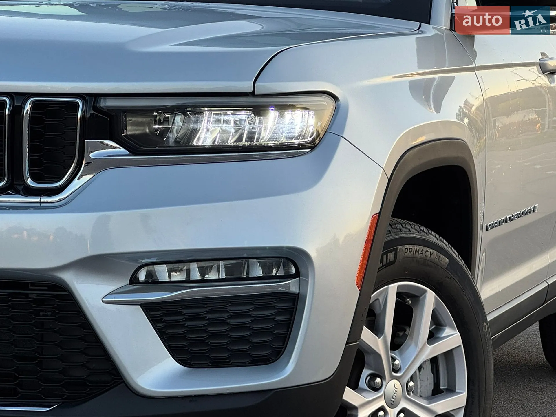 2022 Jeep Grand Cherokee - мініатюра 12