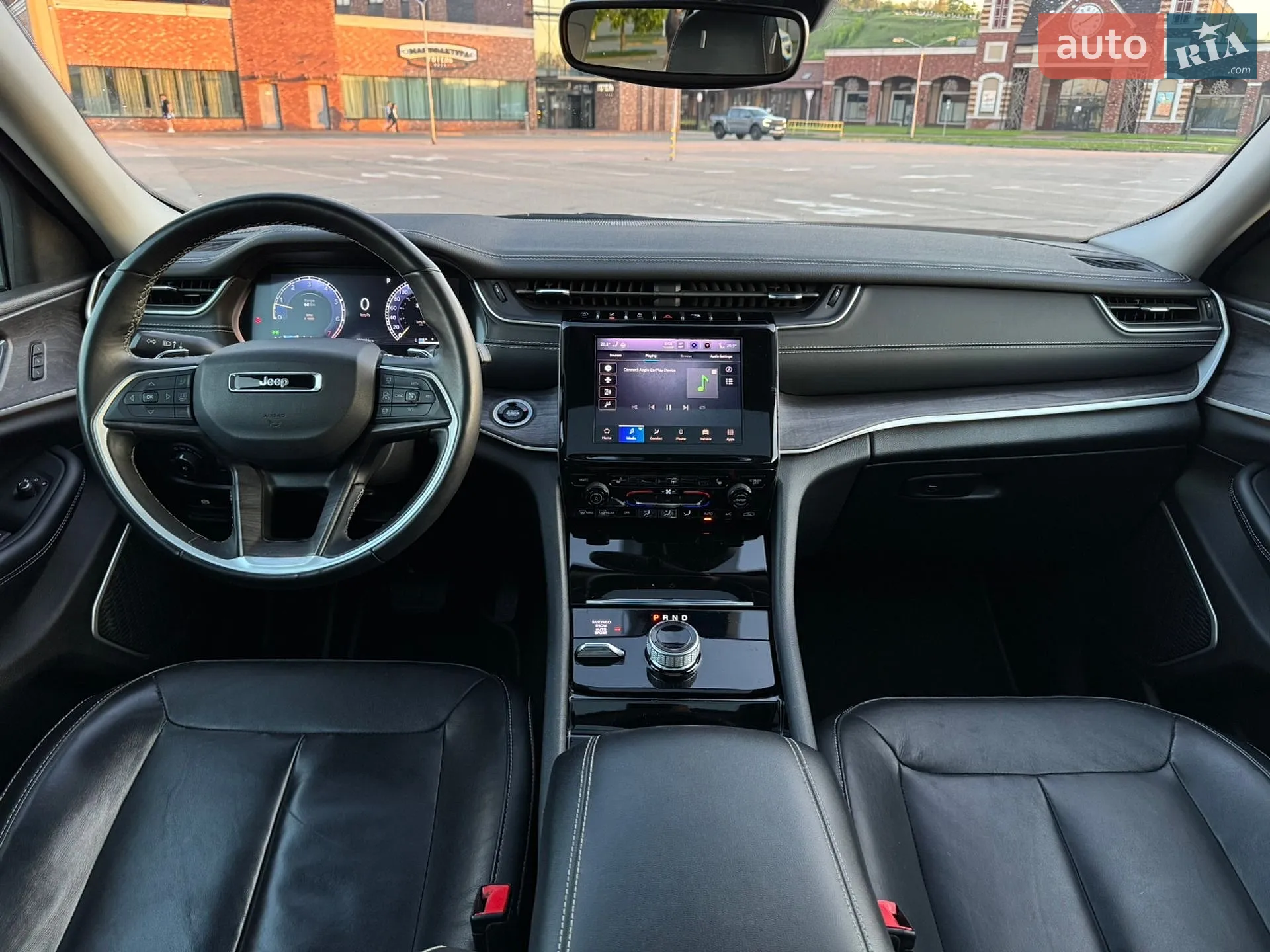 2022 Jeep Grand Cherokee - мініатюра 22