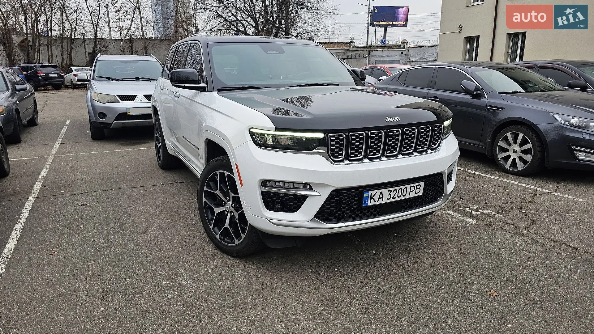 2022 Jeep Grand Cherokee - мініатюра 3