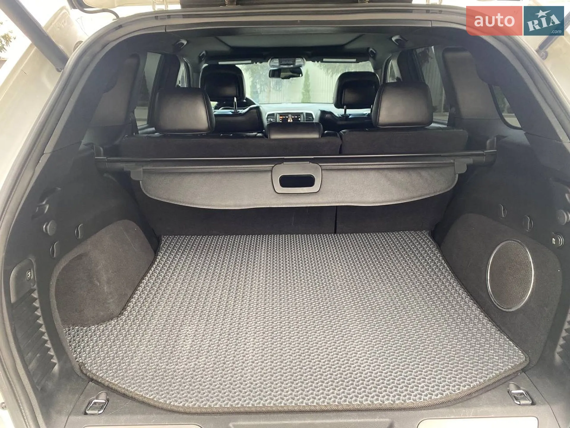2015 Jeep Grand Cherokee - мініатюра 17