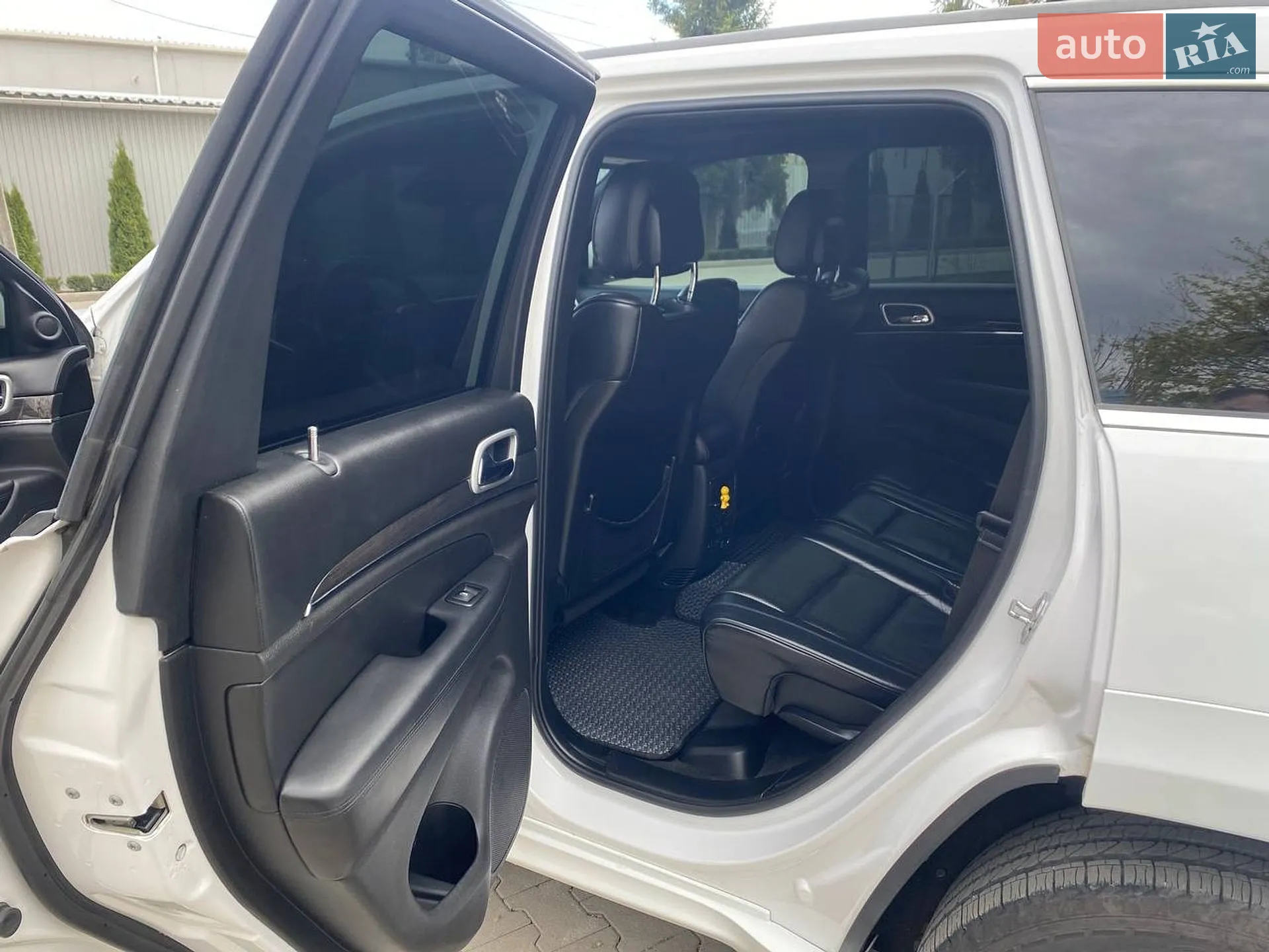 2015 Jeep Grand Cherokee - мініатюра 21