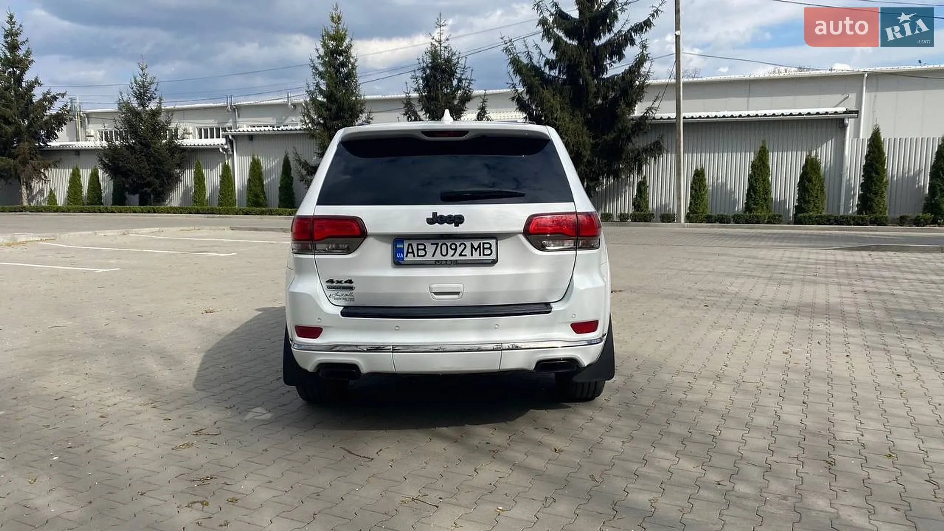 2015 Jeep Grand Cherokee - мініатюра 11