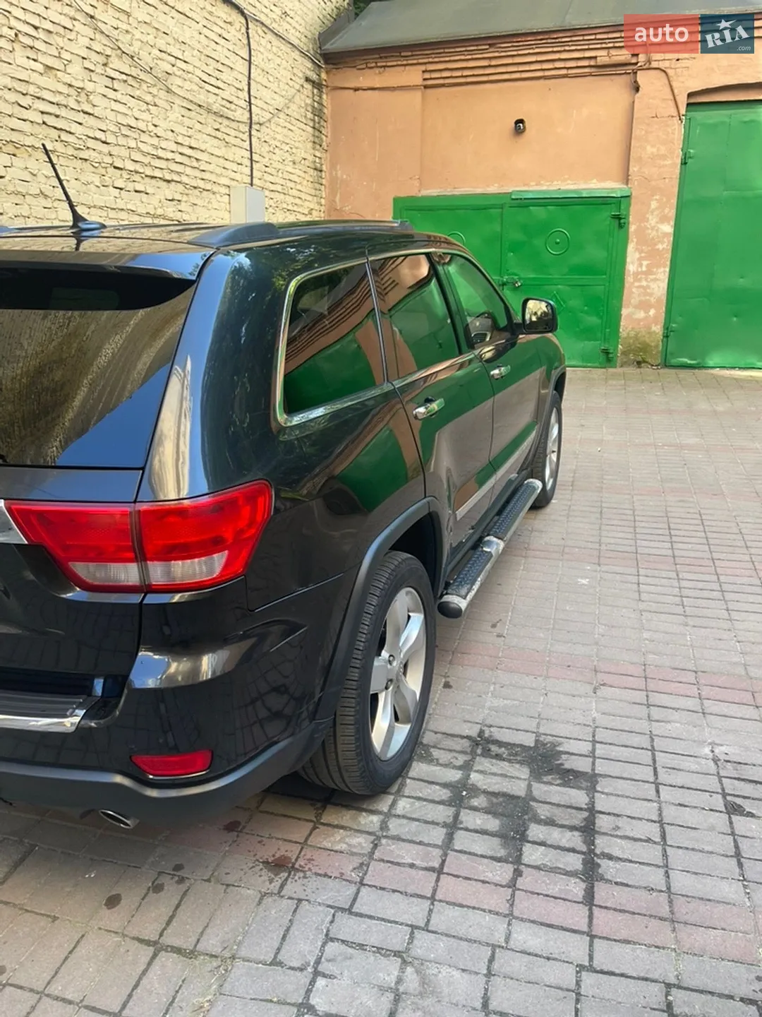 2011 Jeep Grand Cherokee - мініатюра 3