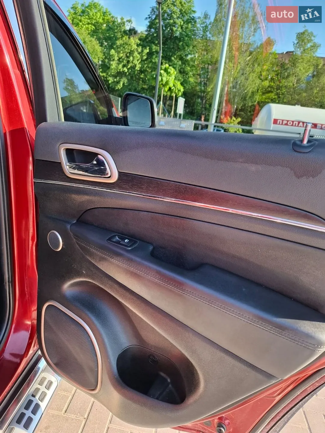 2014 Jeep Grand Cherokee - мініатюра 29
