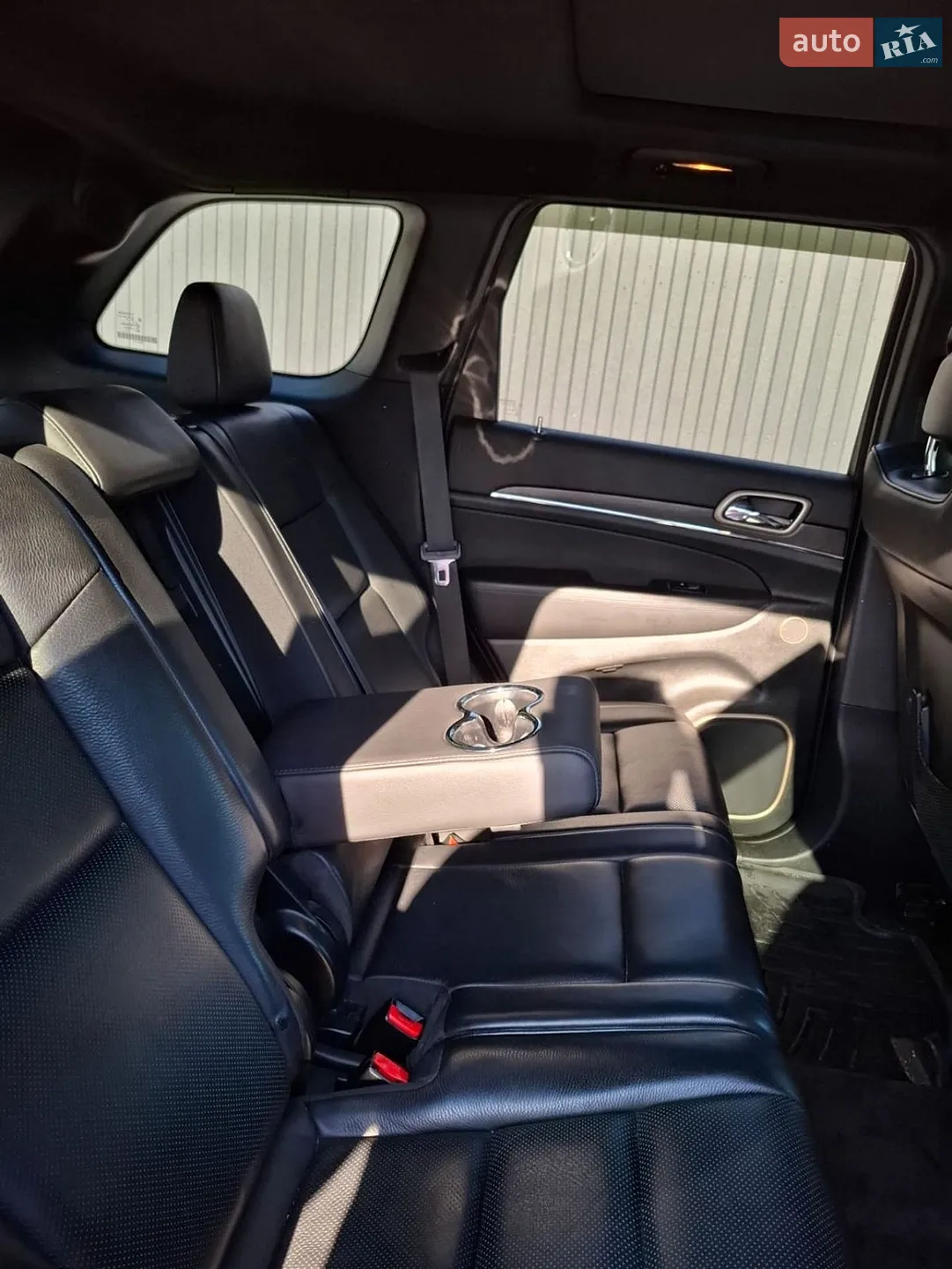 2014 Jeep Grand Cherokee - мініатюра 35