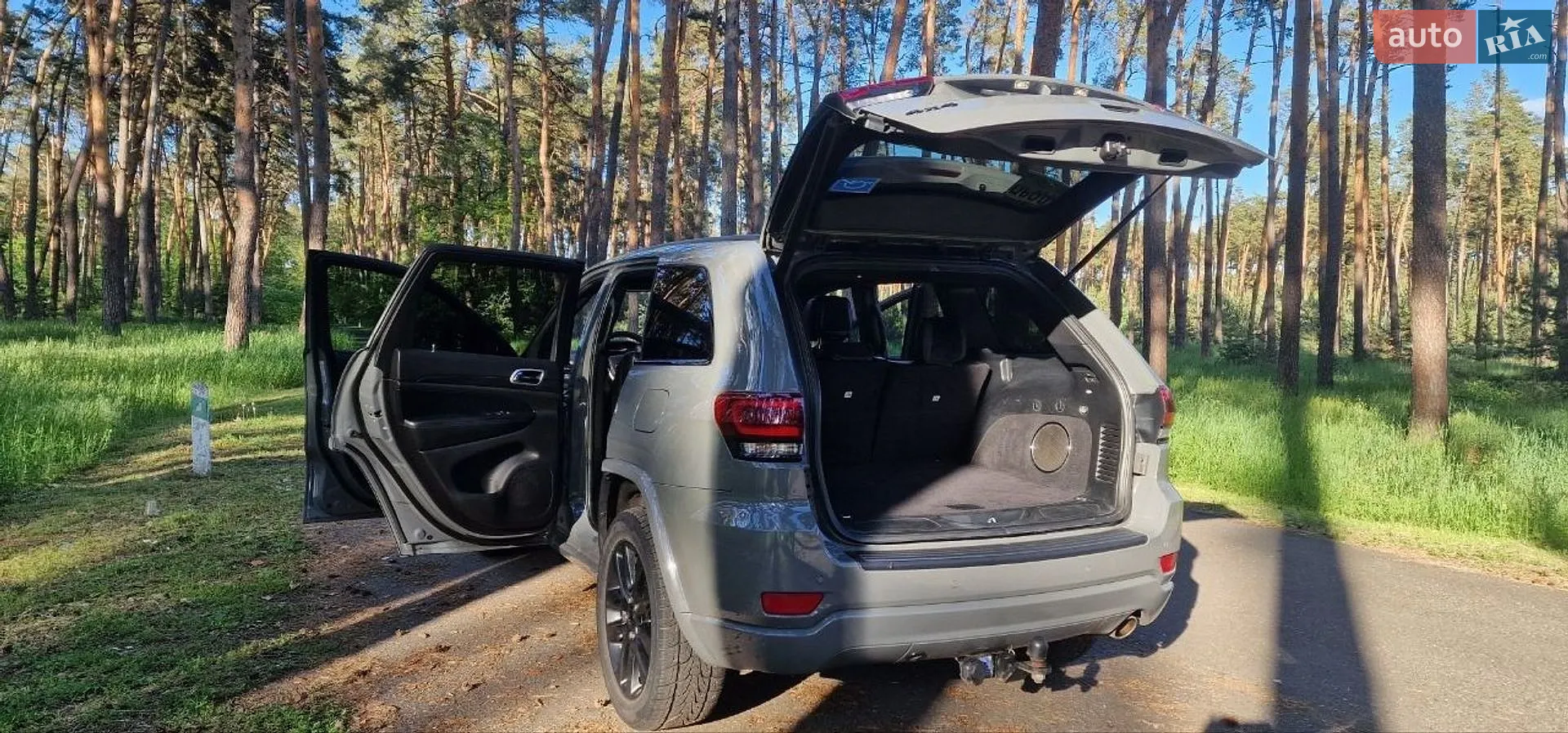 2020 Jeep Grand Cherokee - мініатюра 16
