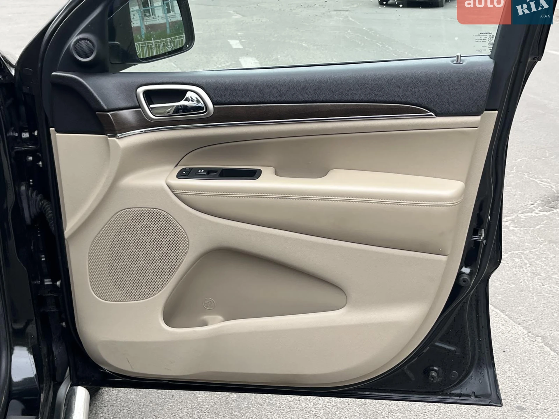 2013 Jeep Grand Cherokee - мініатюра 15