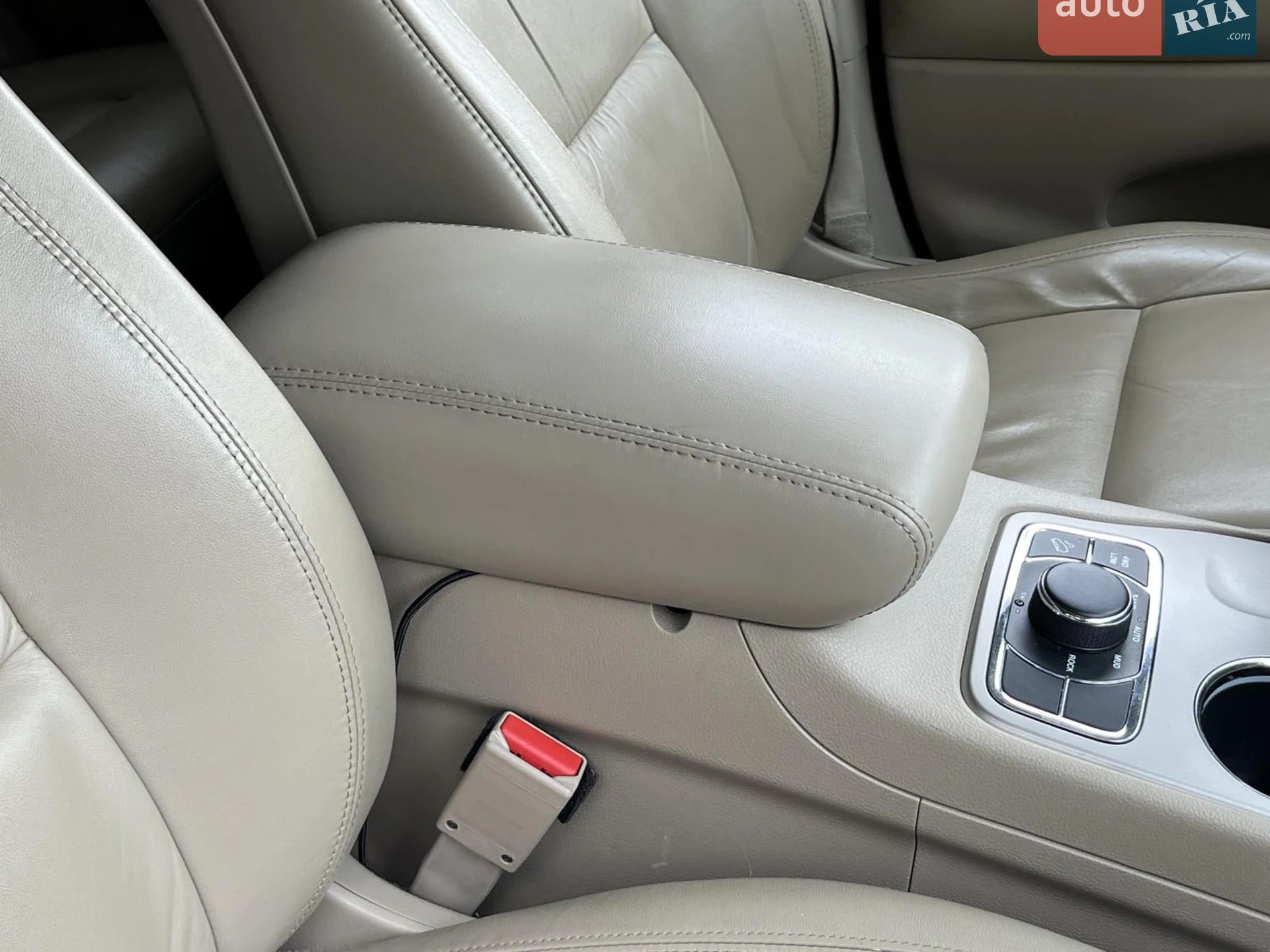 2013 Jeep Grand Cherokee - мініатюра 20