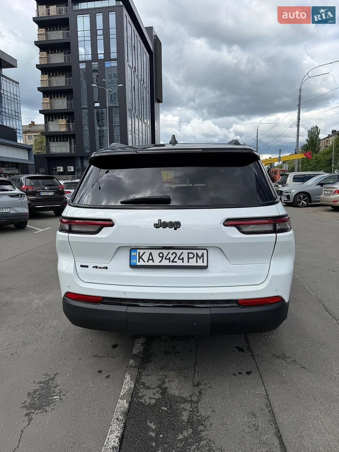 2022 Jeep Grand Cherokee - мініатюра 10