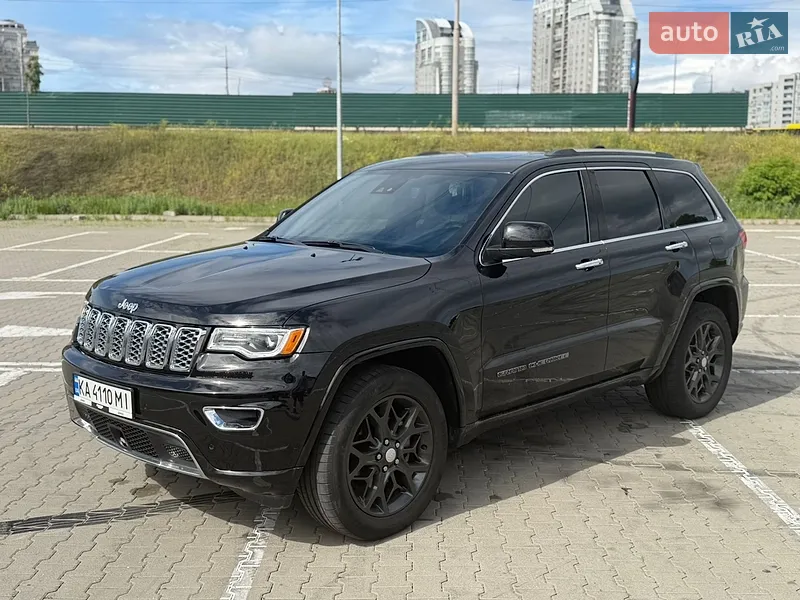 Jeep Grand Cherokee 2019 VIN 1C4RJFCG7LC134569 фото оголошення 8 з 121
