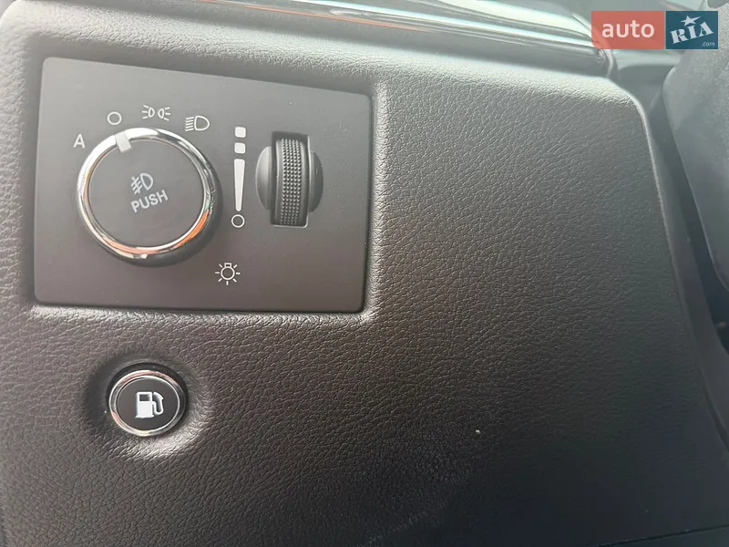 Jeep Grand Cherokee 2019 VIN 1C4RJFCG7LC134569 фото оголошення 49 з 121