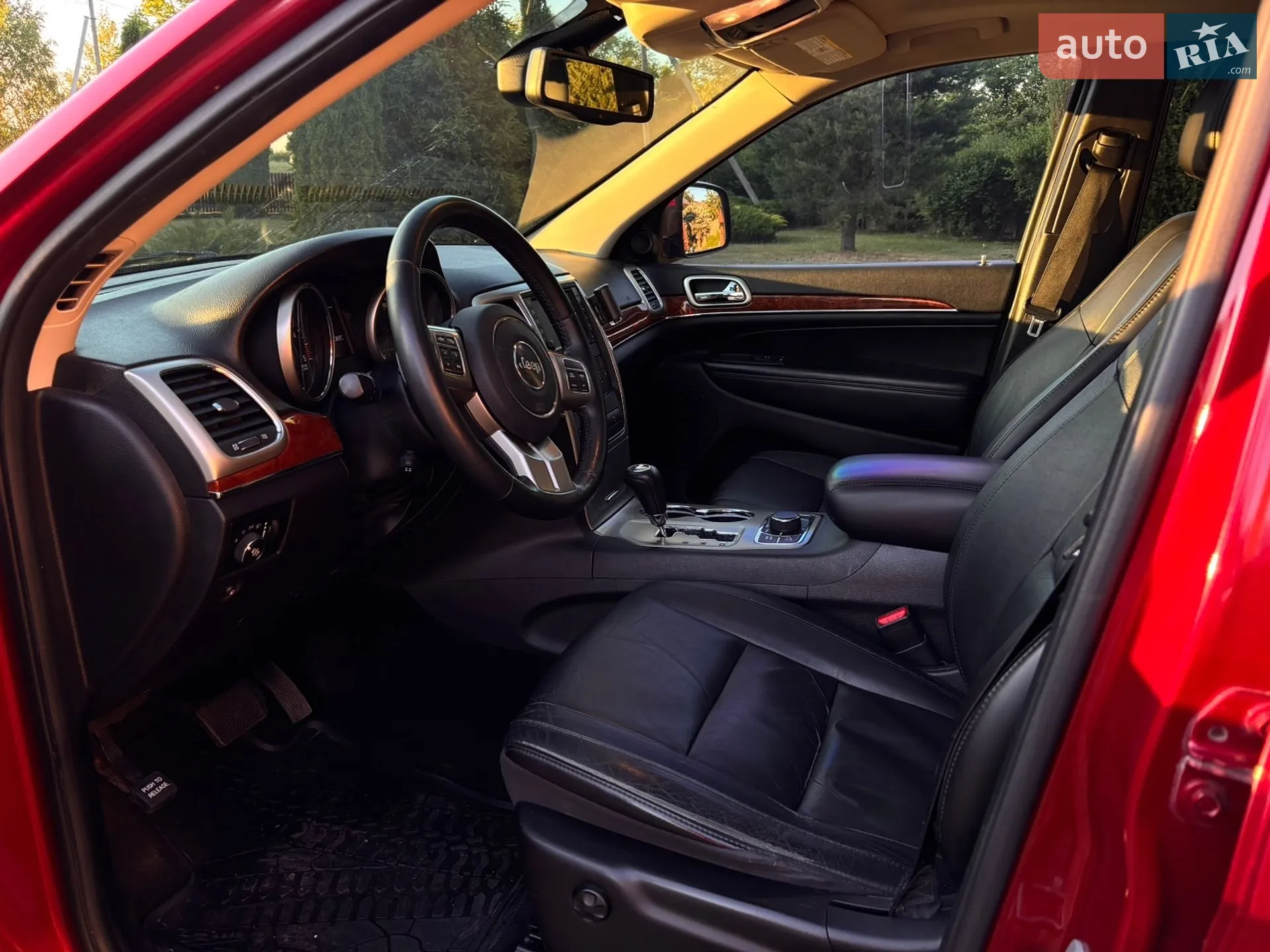 2012 Jeep Grand Cherokee - мініатюра 27