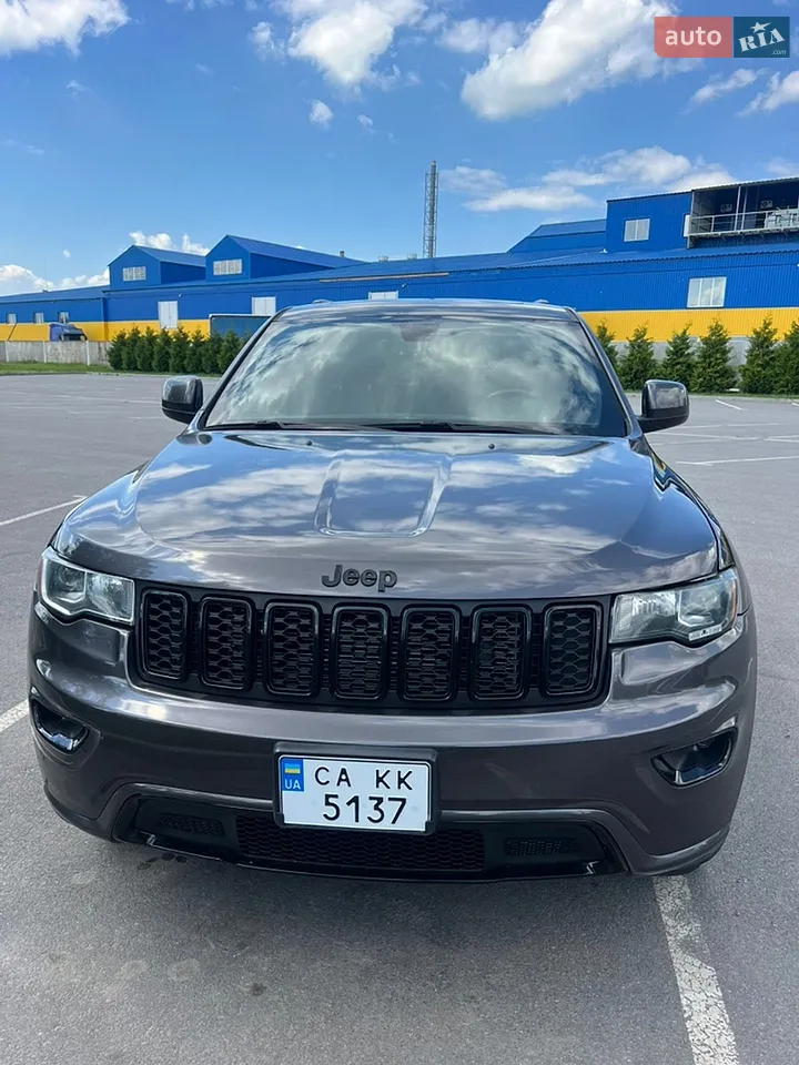 2017 Jeep Grand Cherokee - мініатюра 43