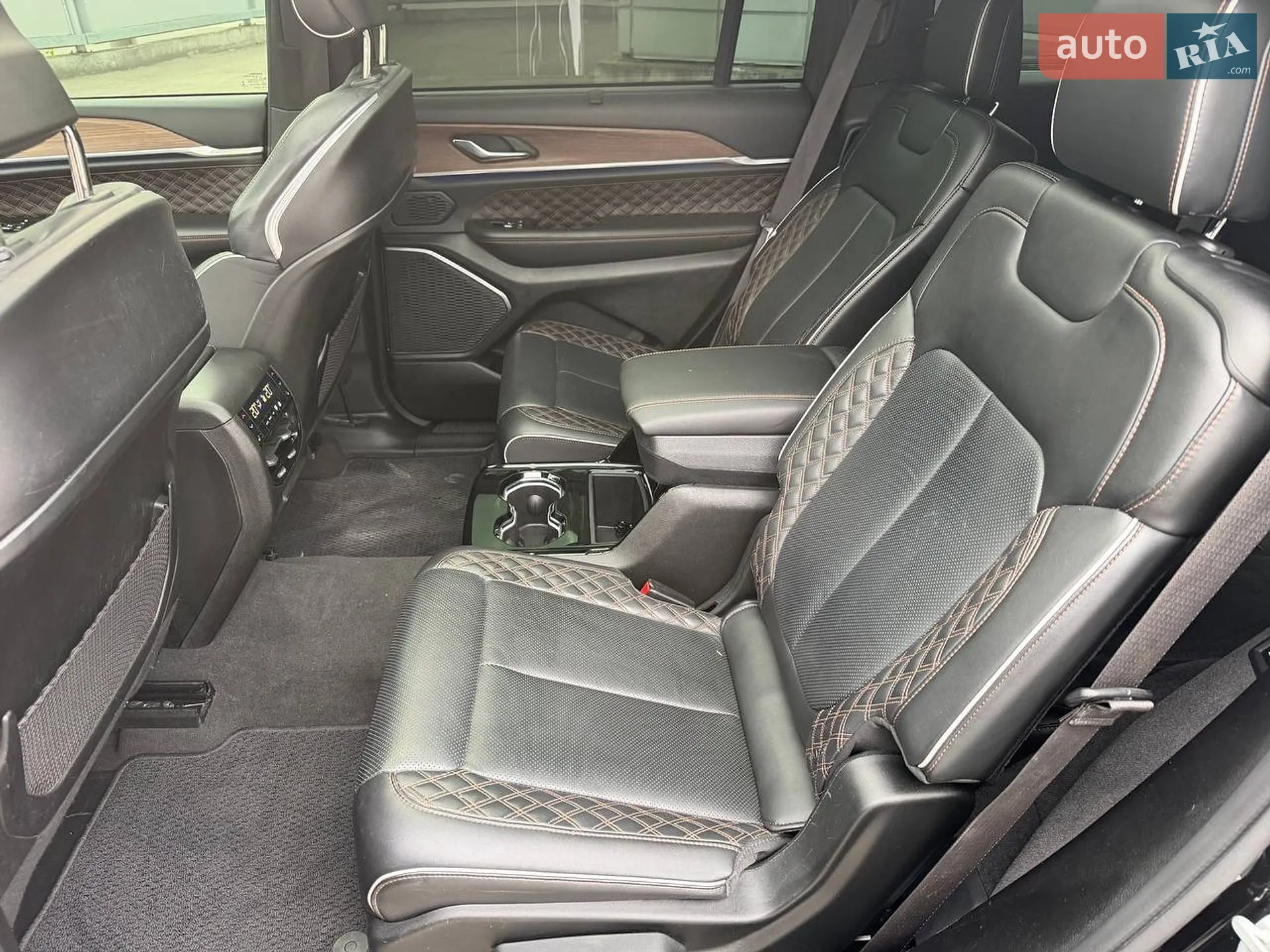 2021 Jeep Grand Cherokee - мініатюра 30