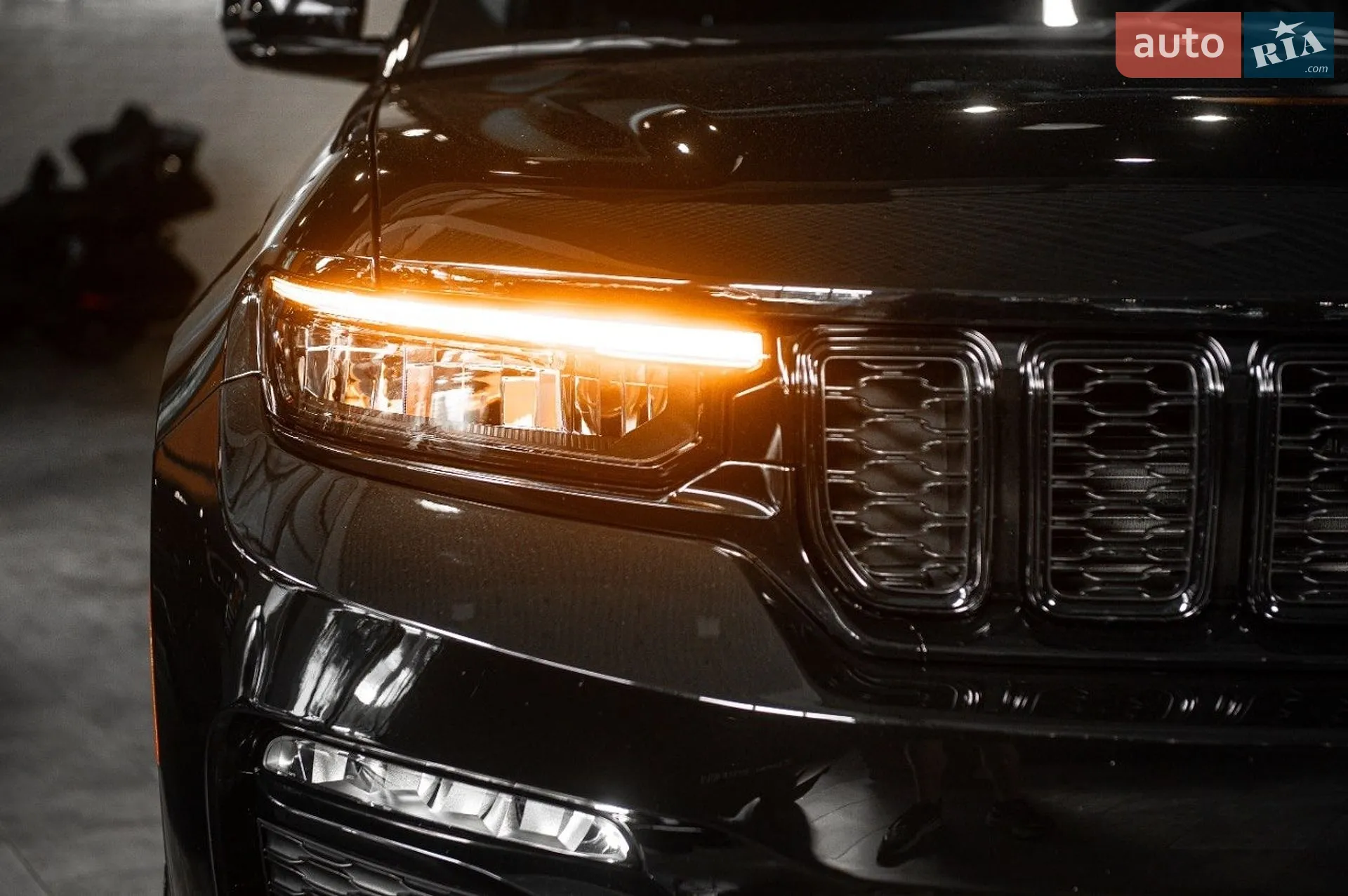 2022 Jeep Grand Cherokee - мініатюра 9