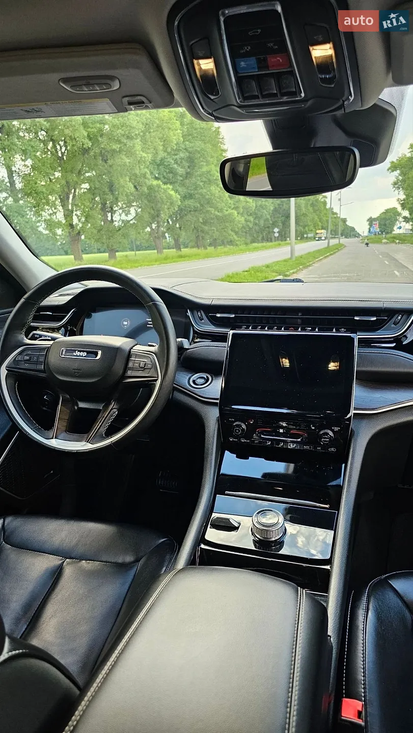 2022 Jeep Grand Cherokee - мініатюра 39