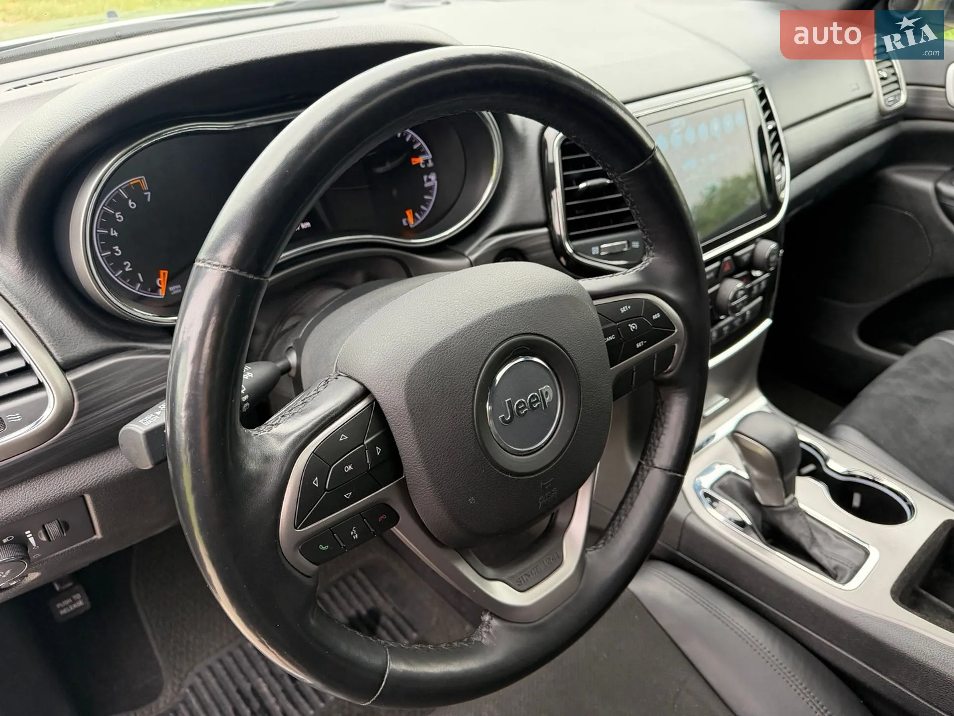 2021 Jeep Grand Cherokee - мініатюра 32