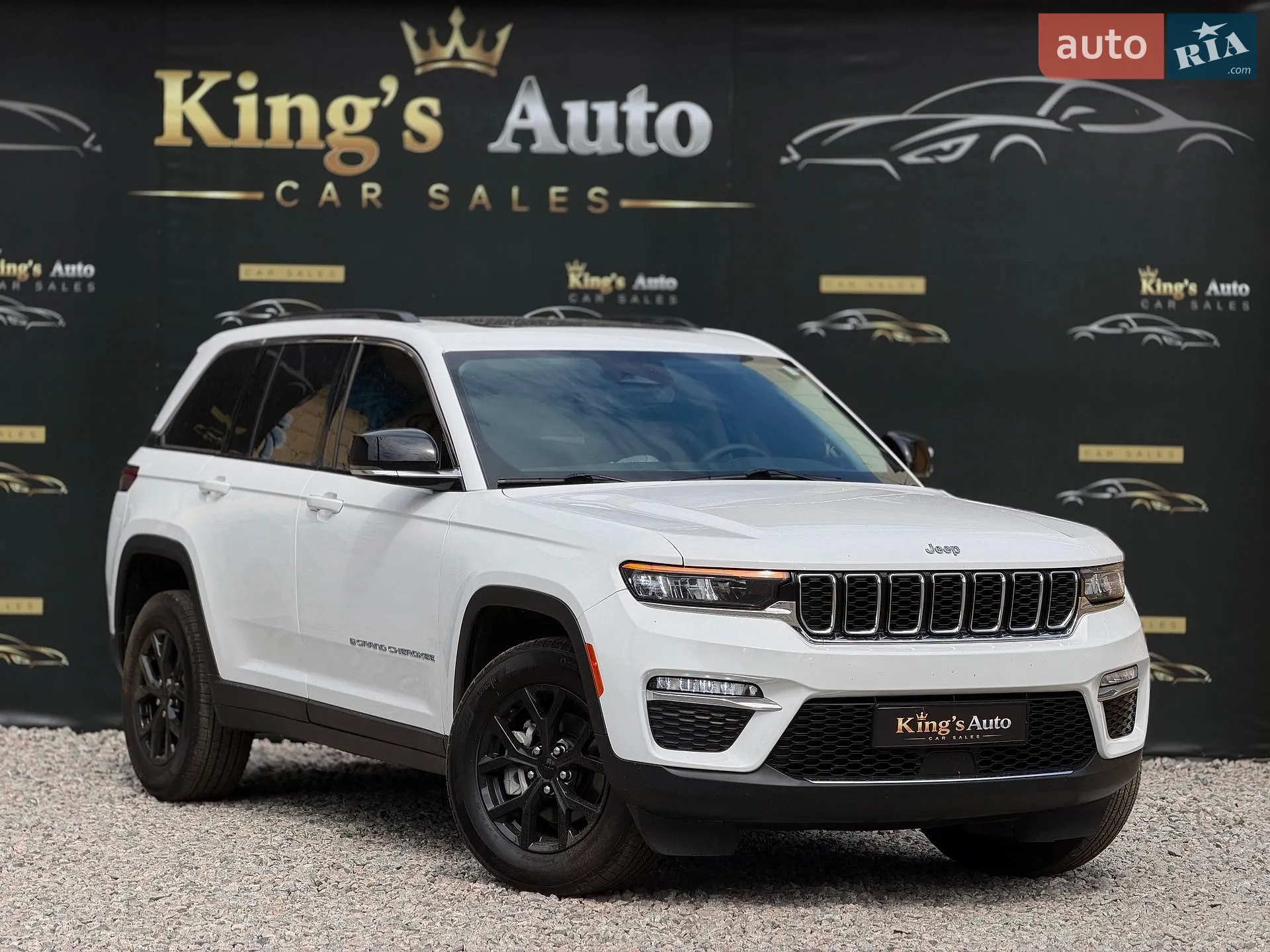 2023 Jeep Grand Cherokee - фото 1