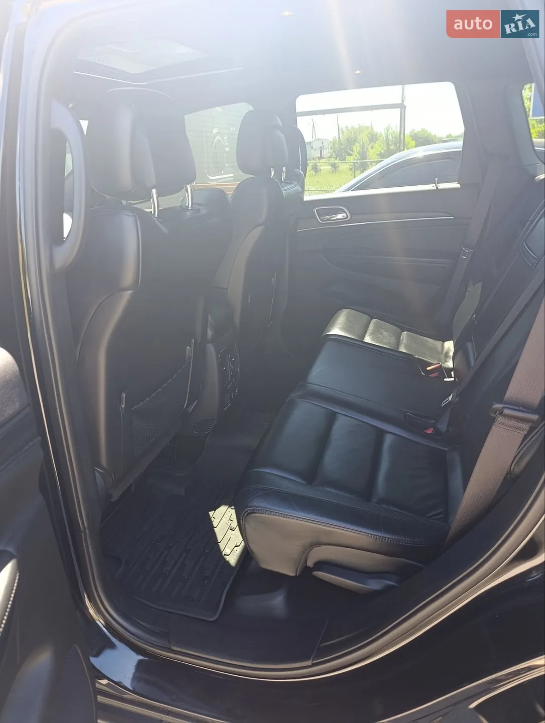 2020 Jeep Grand Cherokee - мініатюра 14