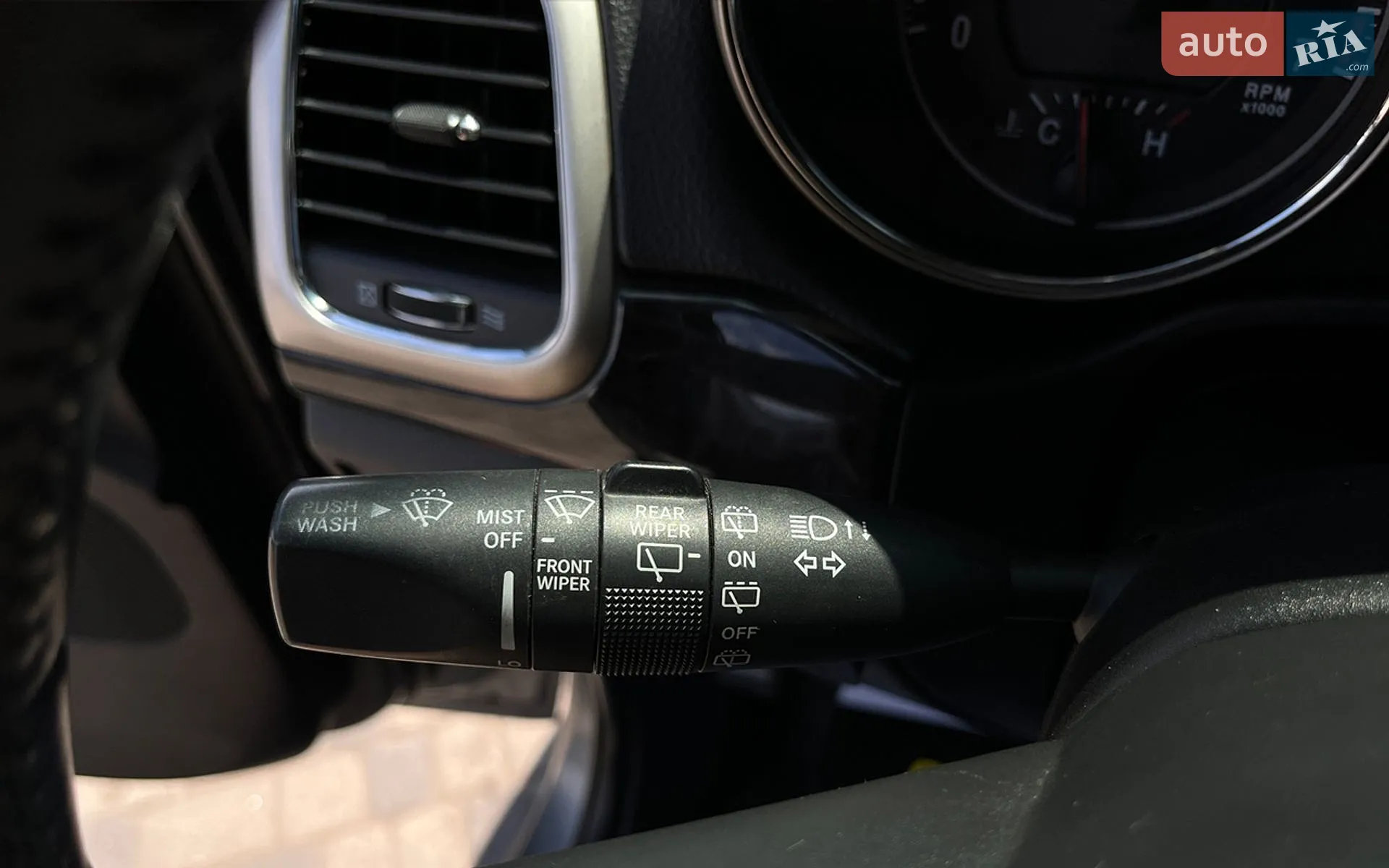 2012 Jeep Grand Cherokee - мініатюра 16