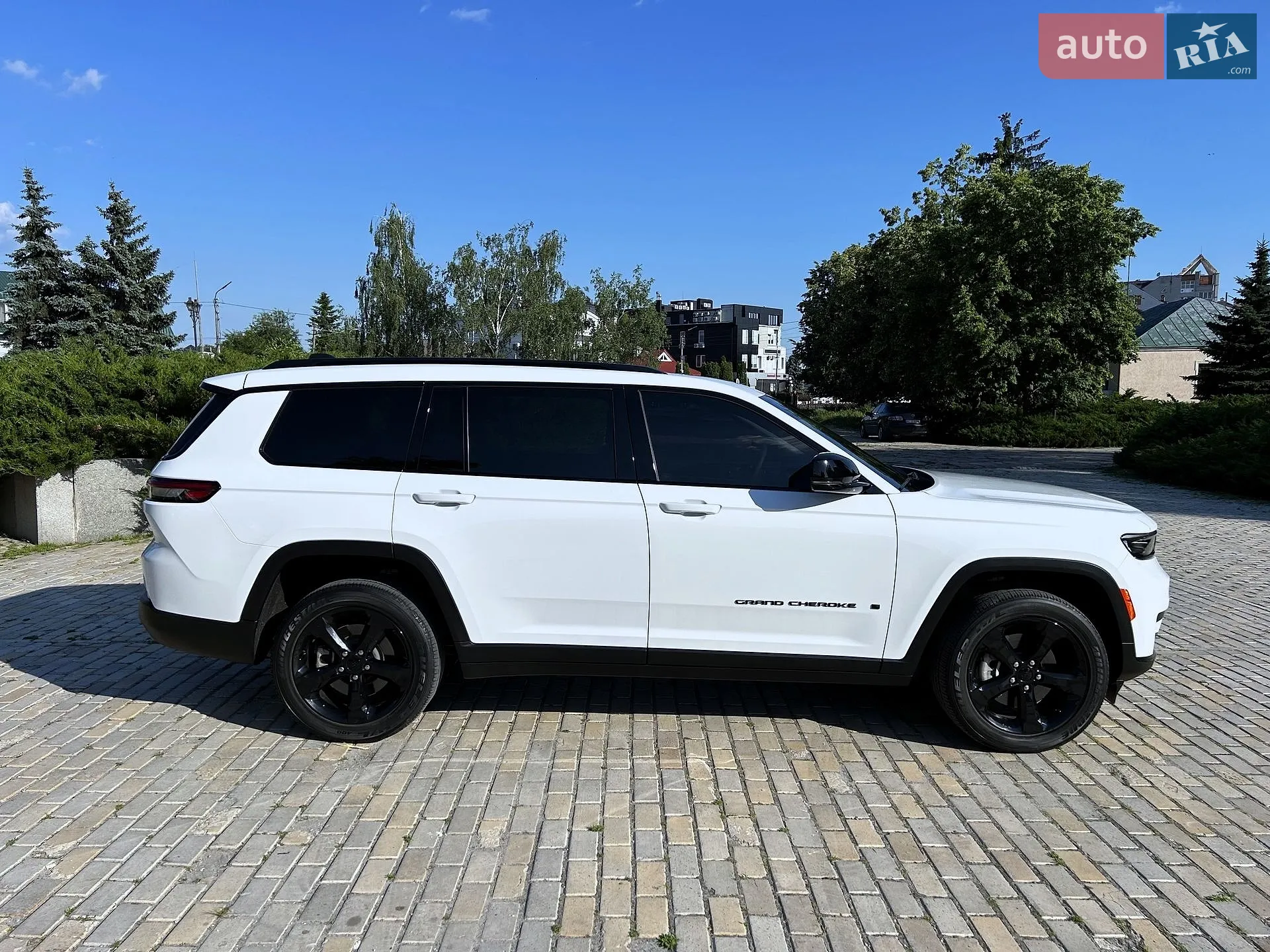 2023 Jeep Grand Cherokee - мініатюра 30