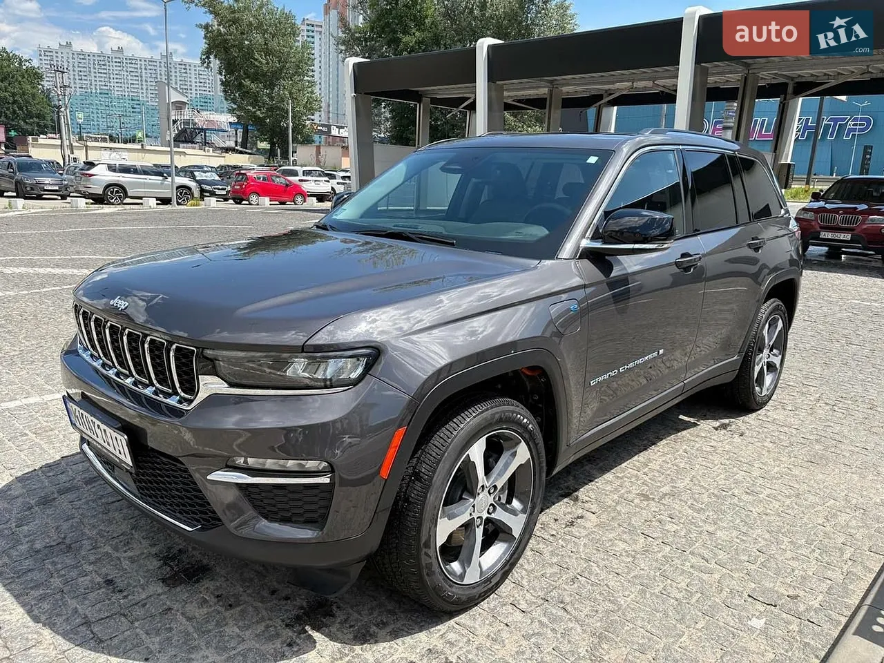2023 Jeep Grand Cherokee - мініатюра 11