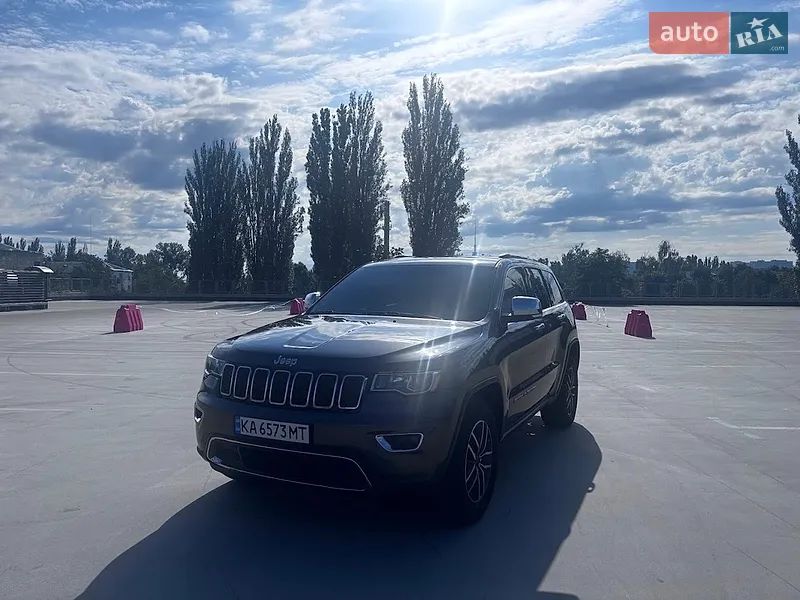 Jeep Grand Cherokee 2020 VIN 1C4RJFBG4MC581329 фото оголошення 2 з 60