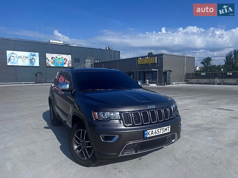 Jeep Grand Cherokee 2020 VIN 1C4RJFBG4MC581329 фото оголошення 4 з 60