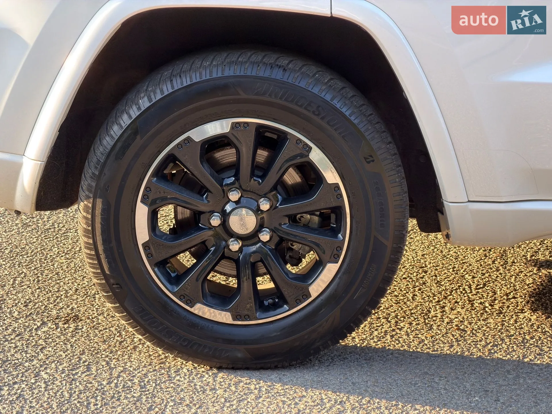 2019 Jeep Grand Cherokee - мініатюра 24