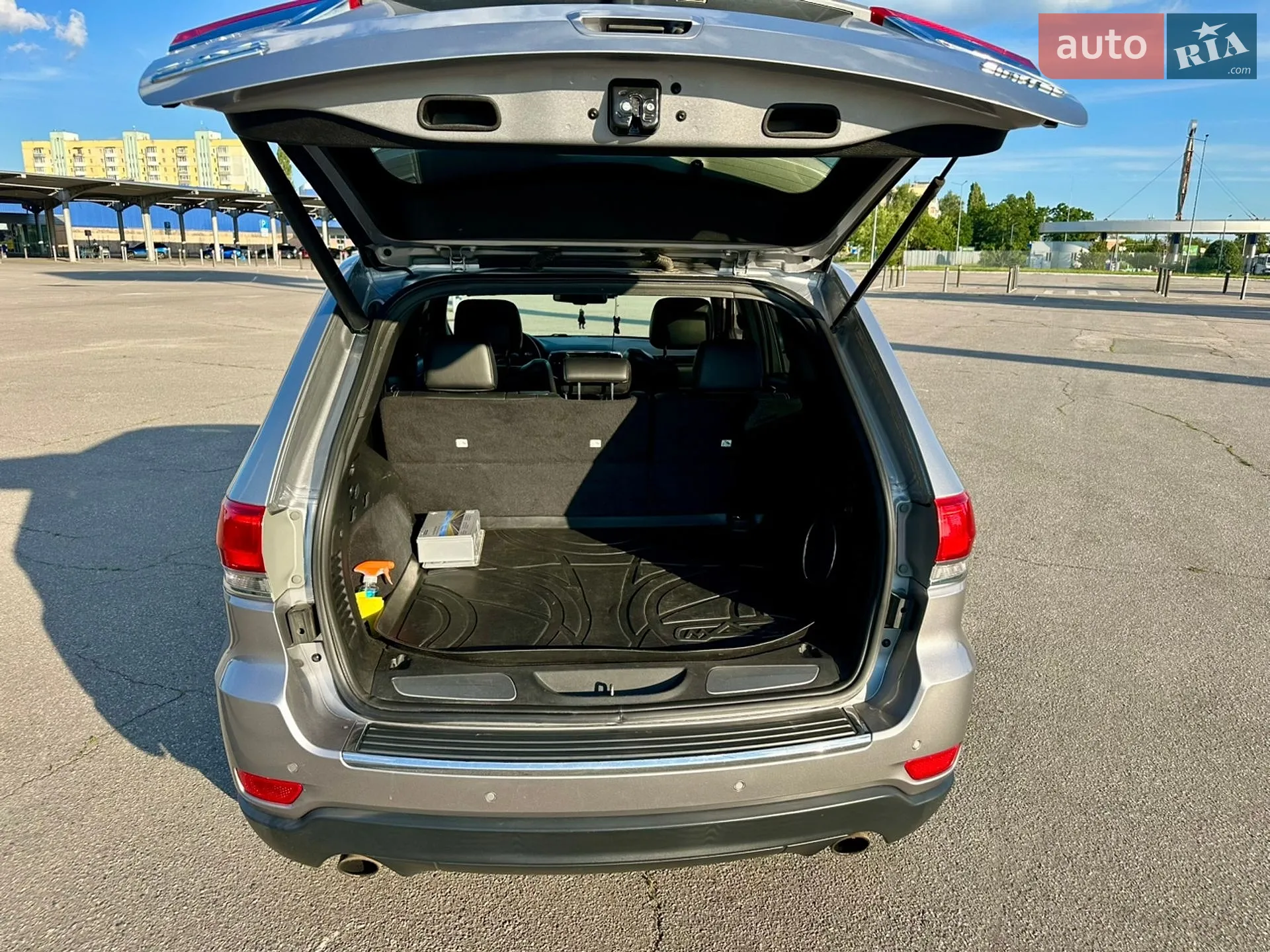 2013 Jeep Grand Cherokee - мініатюра 18