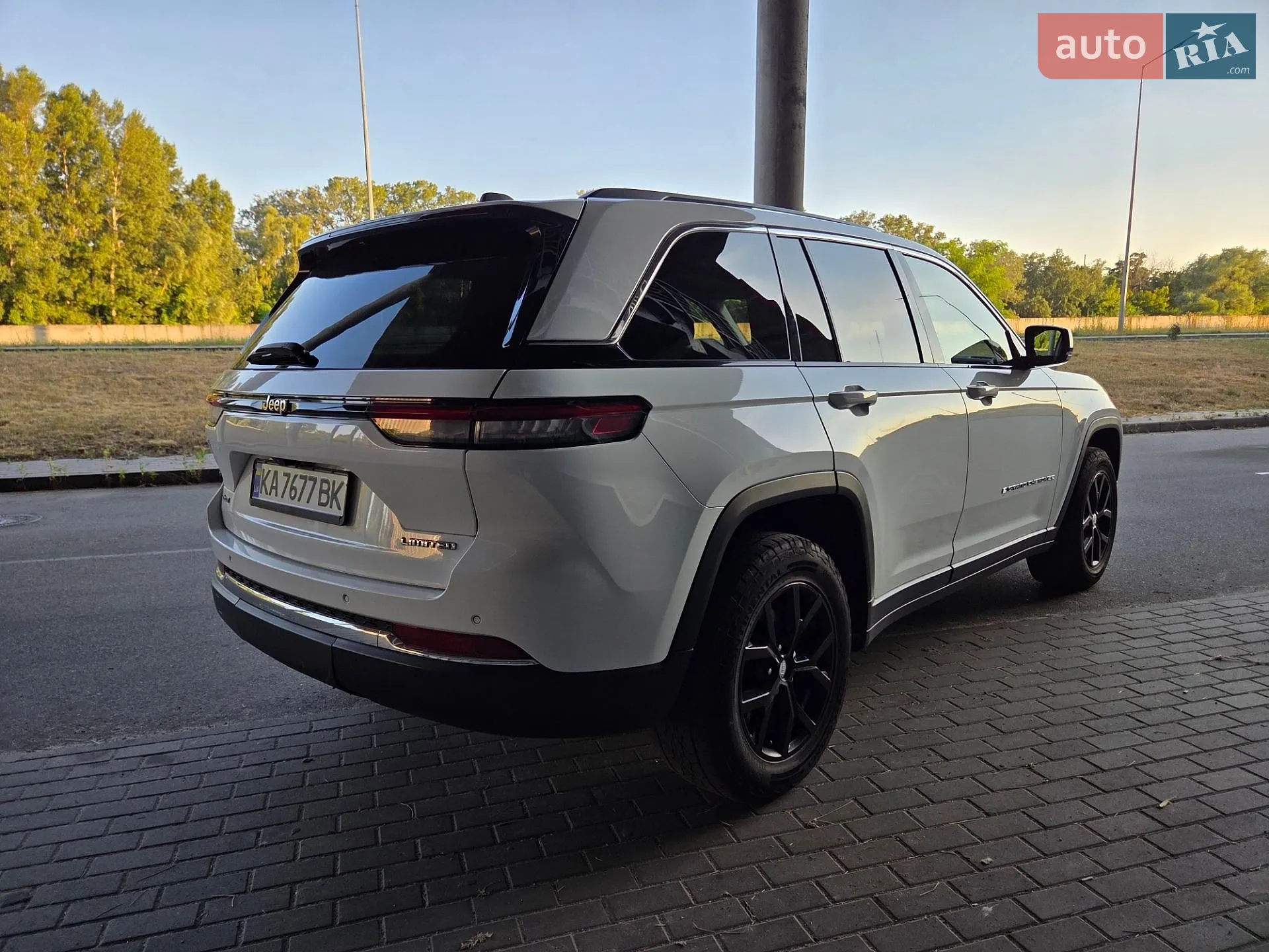 2022 Jeep Grand Cherokee - мініатюра 6