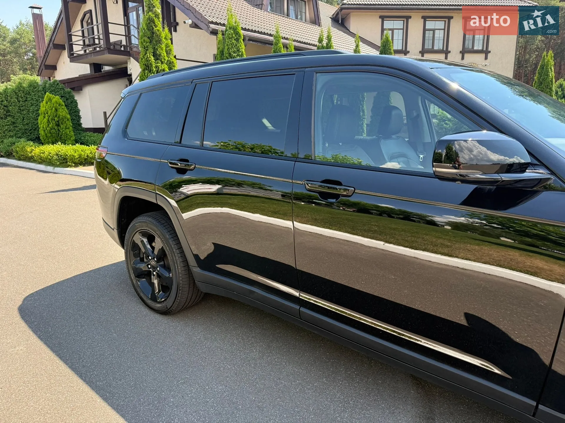 2022 Jeep Grand Cherokee - мініатюра 11