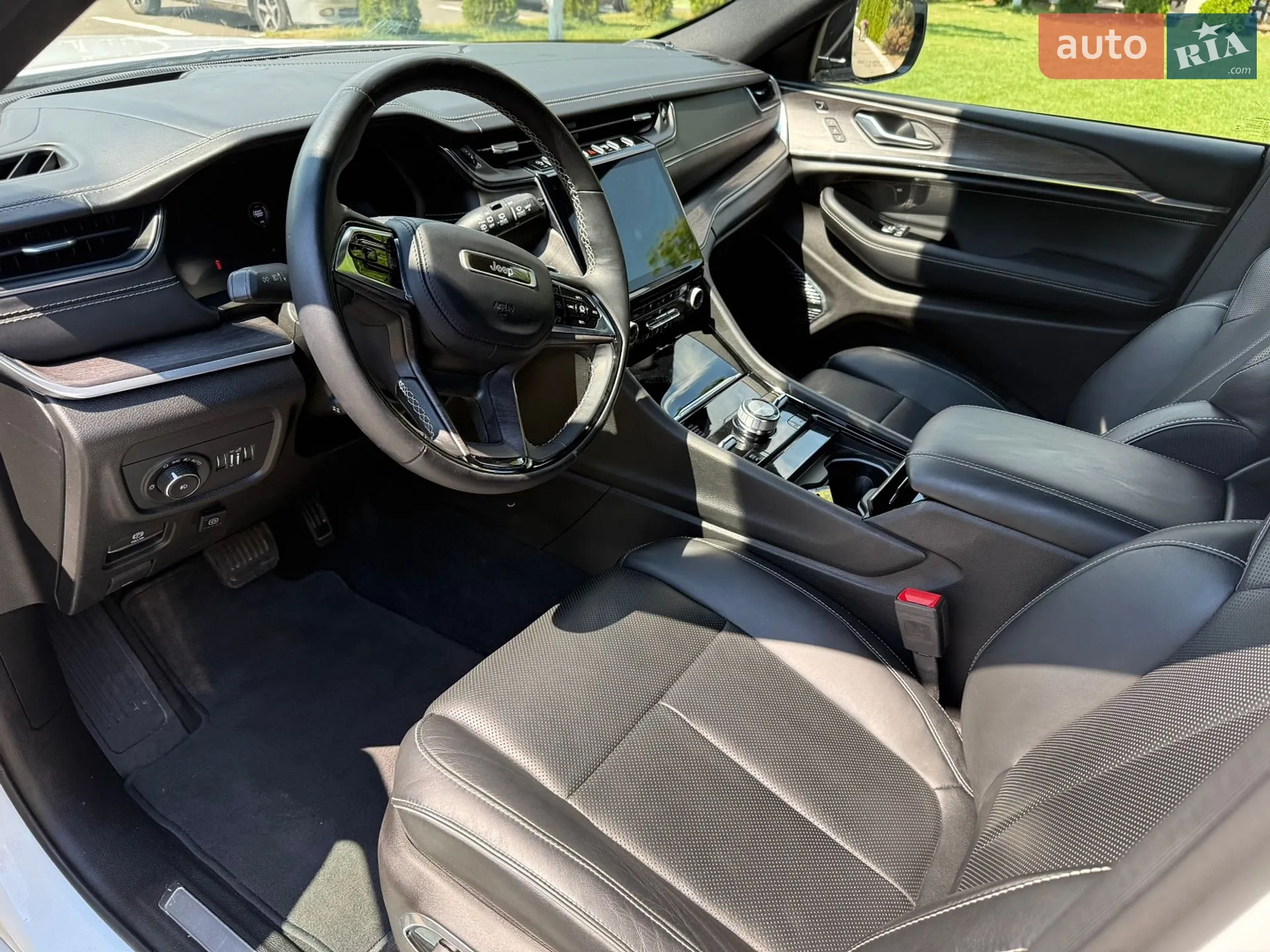 2022 Jeep Grand Cherokee - мініатюра 18