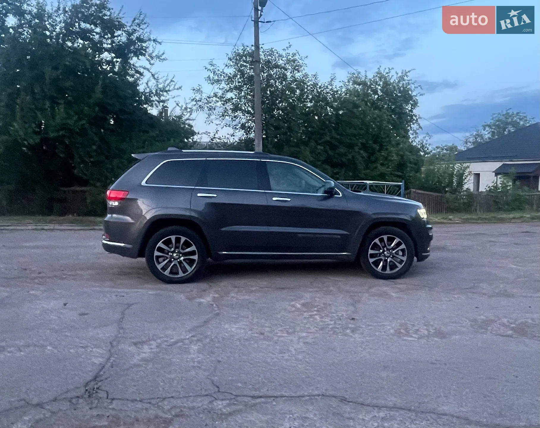 2017 Jeep Grand Cherokee - мініатюра 15