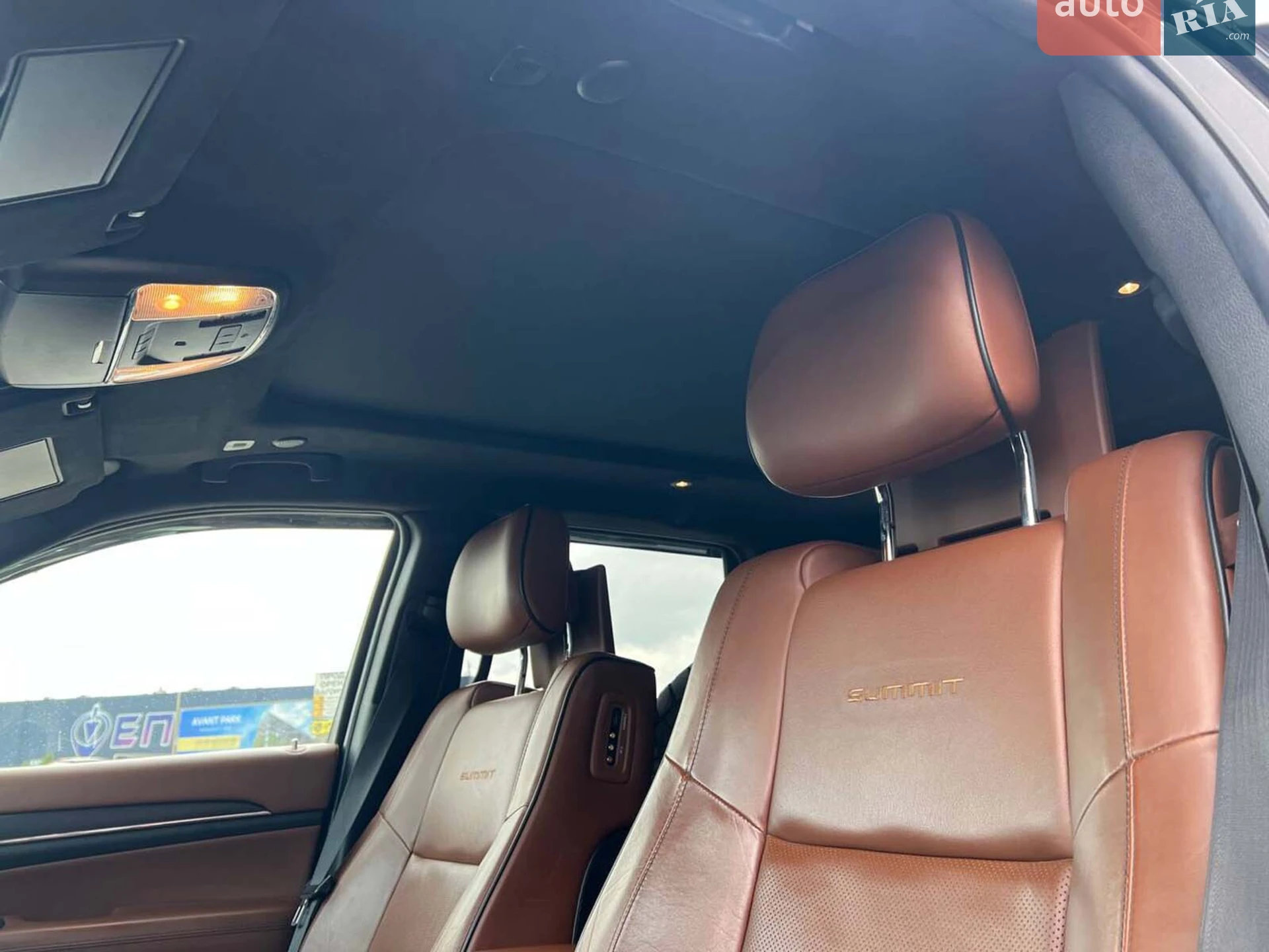 2018 Jeep Grand Cherokee - мініатюра 40